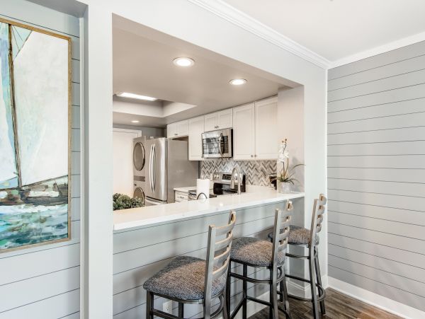 Miramar Vacation Home Three Bedroom Lake Views