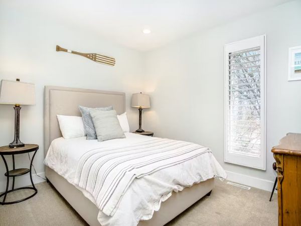 Stunning Vistas Five Bedroom Vacation Rental in Lake Michigan
