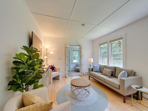 Eastport Vacation Pool Home Four Bedroom