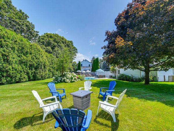 Eastport Vacation Pool Home Four Bedroom