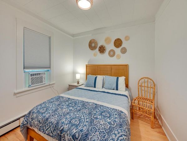 Eastport Vacation Pool Home Four Bedroom