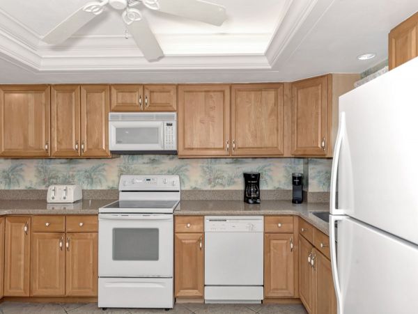 Siesta Key 2/2 Condo Across from Beach