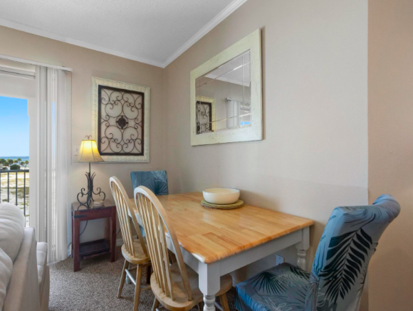 3 Bedroom Condo just steps from Navarre Beach