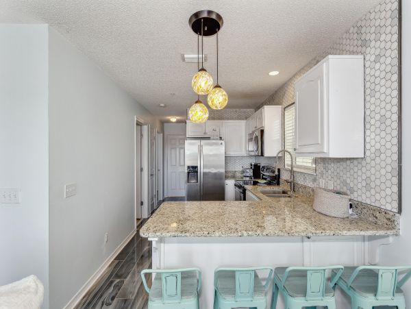 Waterfront Three Bedroom Vacation Rental in Navarre Beach