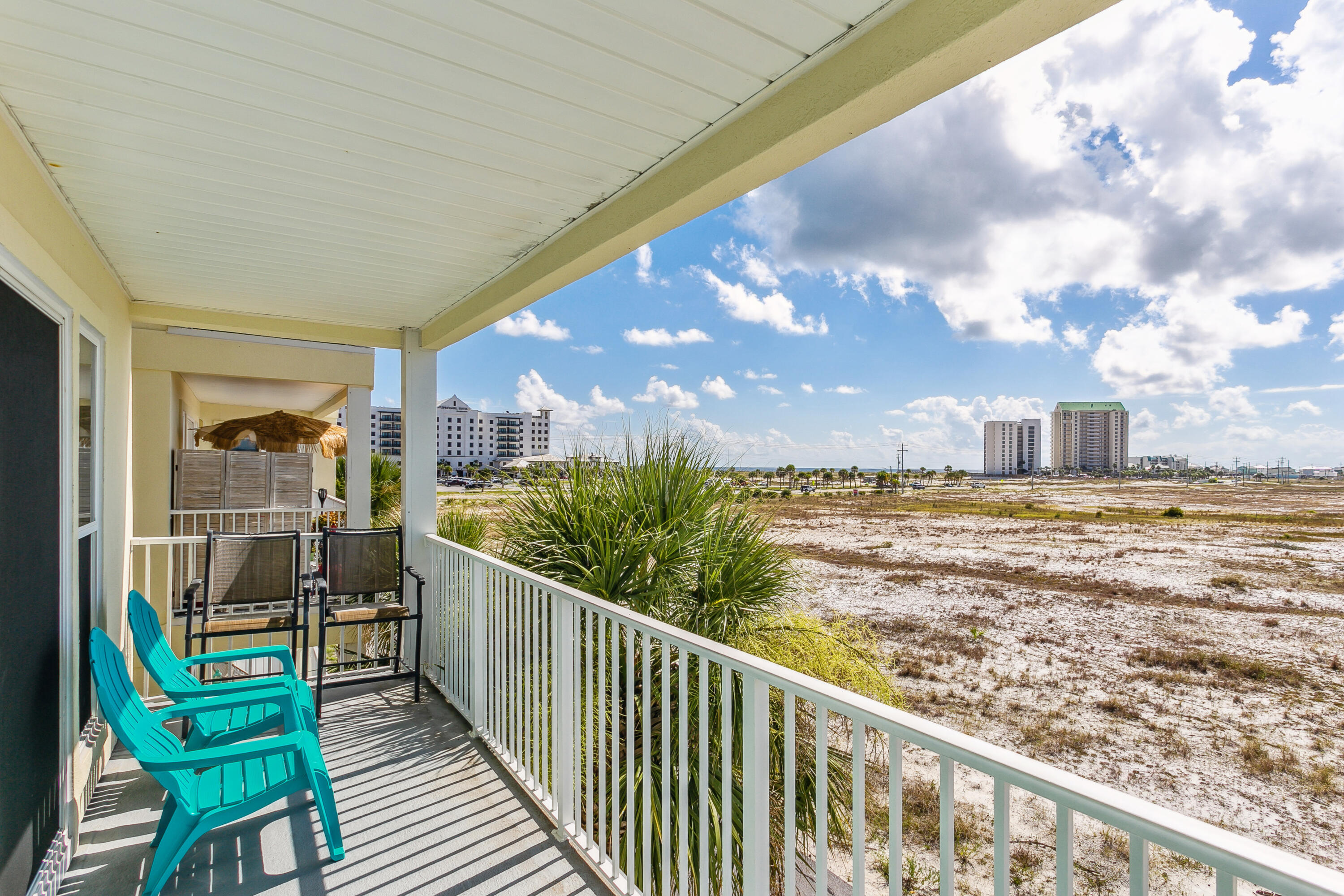 Waterfront Three Bedroom Vacation Rental in Navarre Beach
