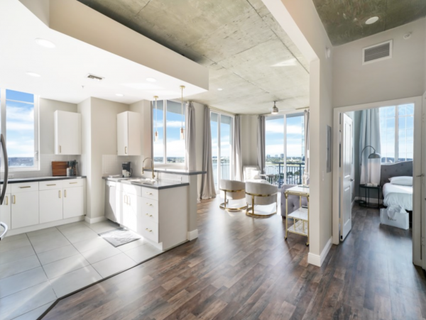 Luxury West Palm Beach Corner Unit Vacation Rental