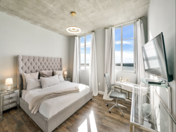 Luxury West Palm Beach Corner Unit Vacation Rental