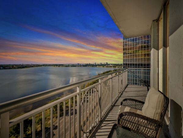 Luxury West Palm Beach Corner Unit Vacation Rental