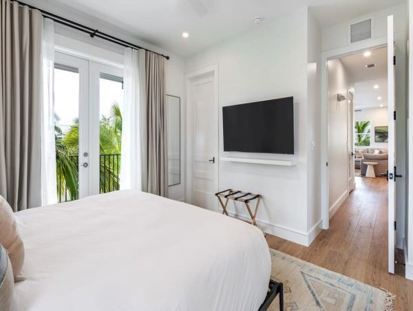 Key West Luxury Six Bedroom Vacation Rental