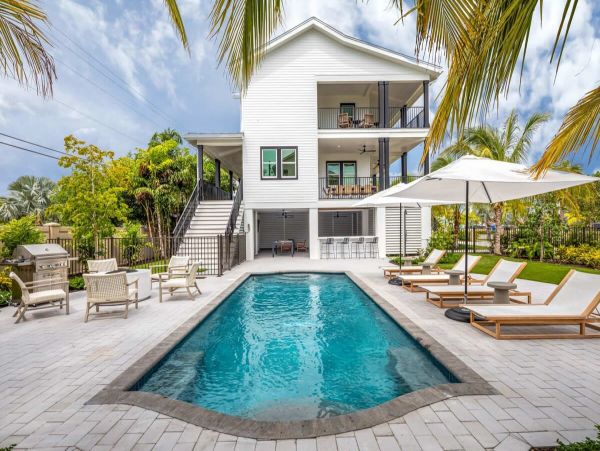 Key West Luxury Six Bedroom Vacation Rental