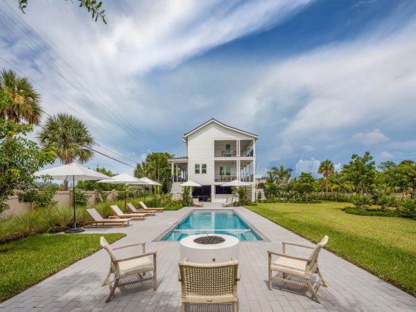 Six Bedroom Posh Vacation Rental in Key West