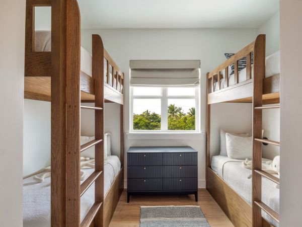 Key Heaven Vacation Home Six Bedroom