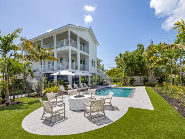 Key Heaven Vacation Home Six Bedroom