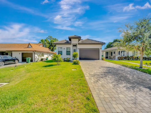 Naples Vacation Home with 3 Bedroom