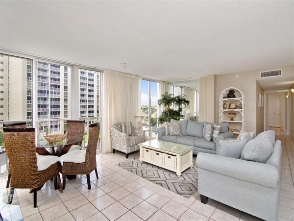Perfect Confort & Style 3 Bedroom Condo