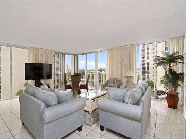 Perfect Confort & Style 3 Bedroom Condo