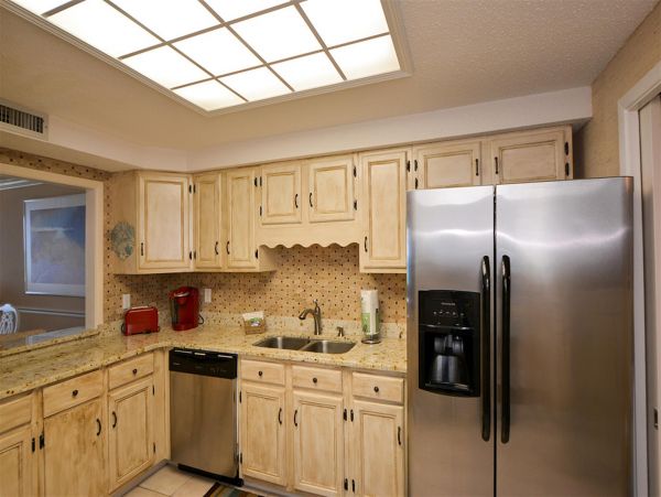 Lovely 2 Bedroom Vacation Condo Full Ocean Views