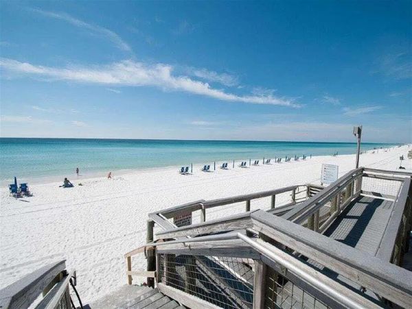 Exquisite Beachfront Condo