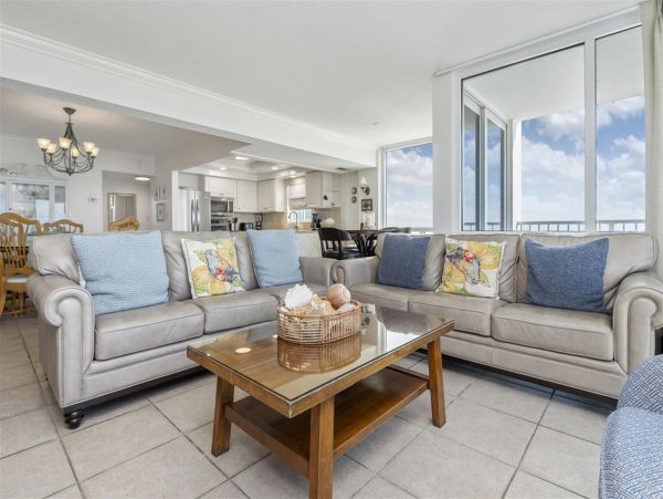 Exquisite Beachfront Condo