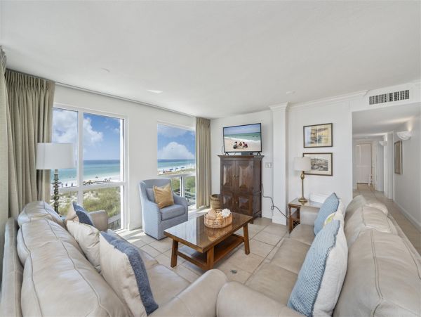 Exquisite Beachfront Condo