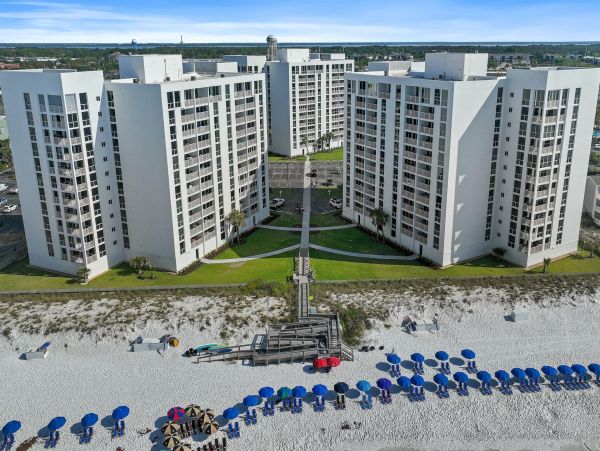 Exquisite Beachfront Condo