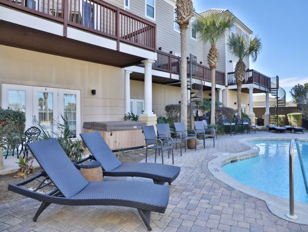Panama City Vacation Home Walk to Beach