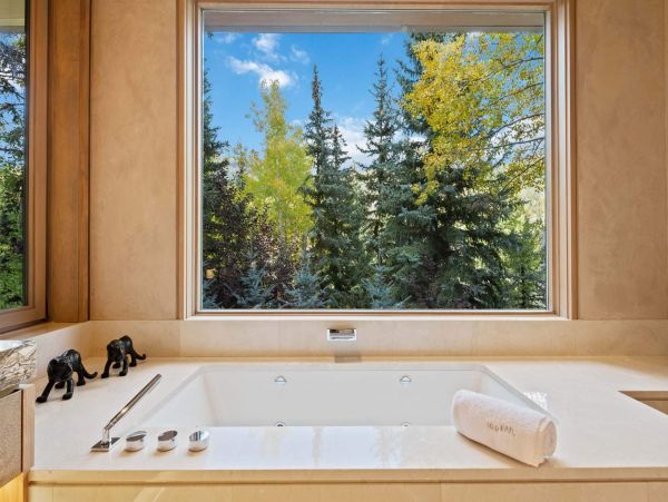 Most Exclusive and Large Vail Vacation Luxury Rental
