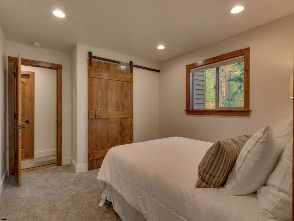 Close to Northstar Ski Resort- Magic Mountain Retreat