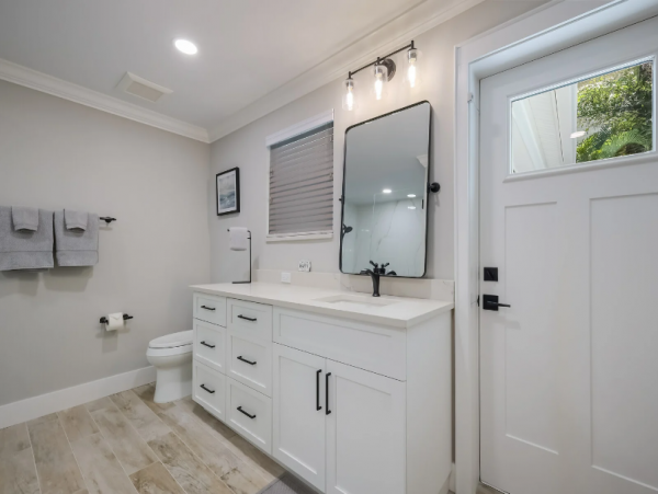 Holmes Beach Vacation Home with 4 Bedroom