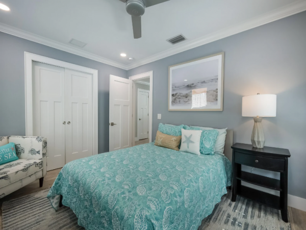 Holmes Beach Vacation Home with 4 Bedroom