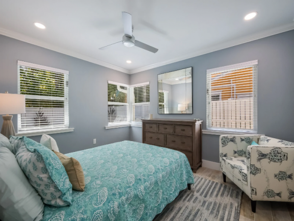 Holmes Beach Vacation Home with 4 Bedroom