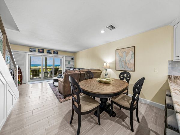 Boca Grande Vacation Condo Two Bedroom On beach