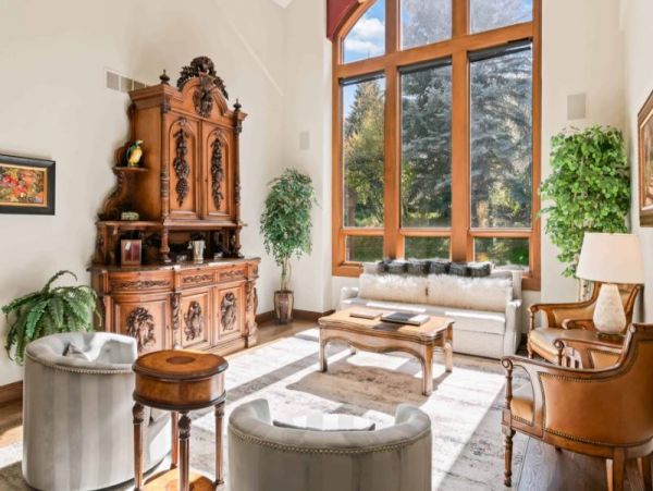 Delightful Colorado Mountain 6 Bedroom Vacation Rental