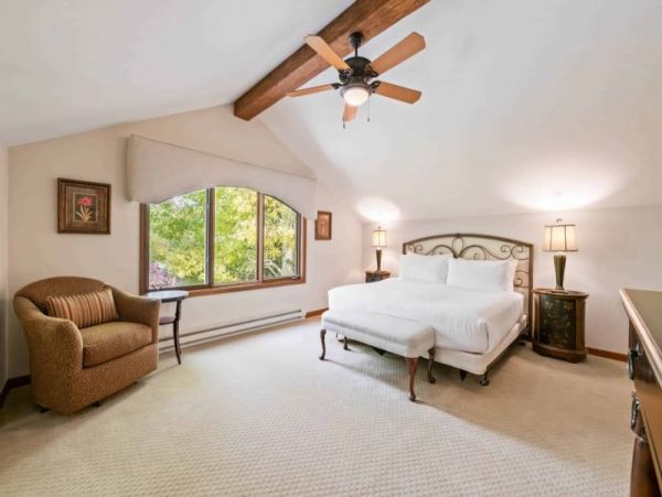 Delightful Colorado Mountain 6 Bedroom Vacation Rental