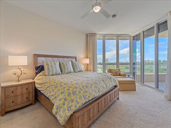 Longboat Key Vacation Condo Two Bedroom with Den