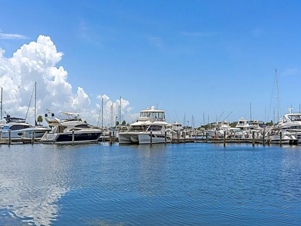 Longboat Key Vacation Condo Two Bedroom with Den