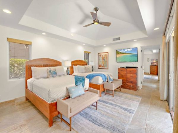 Luxury Estate with 8 Bedrooms & Amazing Amenities