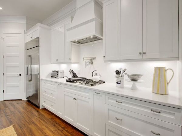Isle of Palms Luxury Vacation Home 6 Bedrooms Walk to Beach