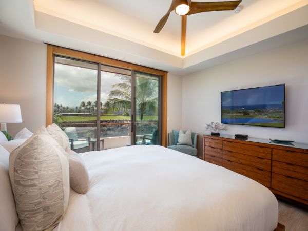 Luxury 4 Bedroom Vacation Home with Amazing Amenities