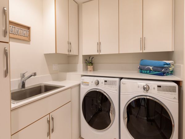Luxury 4 Bedroom Vacation Home with Amazing Amenities