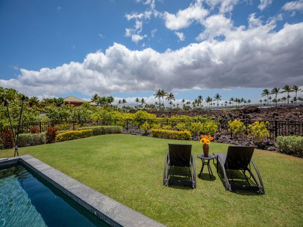 Luxury 4 Bedroom Vacation Home with Amazing Amenities