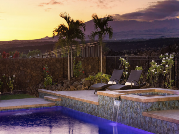 Luxury Four Bedroom Residence So Many Extras Call Today