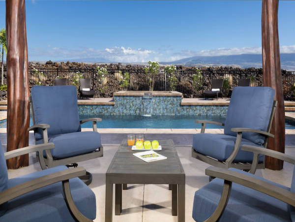 Luxury Four Bedroom Residence So Many Extras Call Today