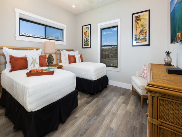 Luxury Four Bedroom Residence So Many Extras Call Today