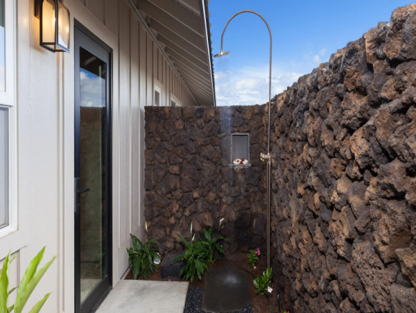 Big Island Perfect Getaway with 4 Bedrooms