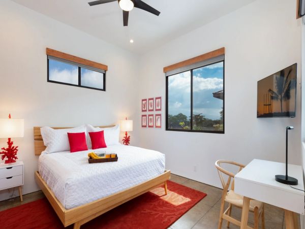 Golf Course & Mountain View Five Bedroom Home in Waikoloa Village