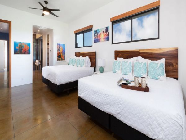 Golf Course & Mountain View Five Bedroom Home in Waikoloa Village
