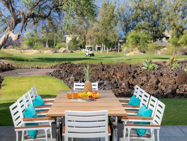 Golf Course & Mountain View Five Bedroom Home in Waikoloa Village