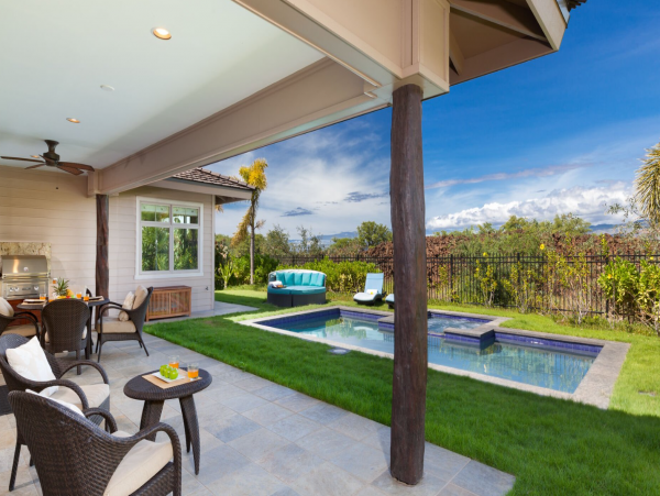 Big Island Main House Plus A Detached Guest Cottage