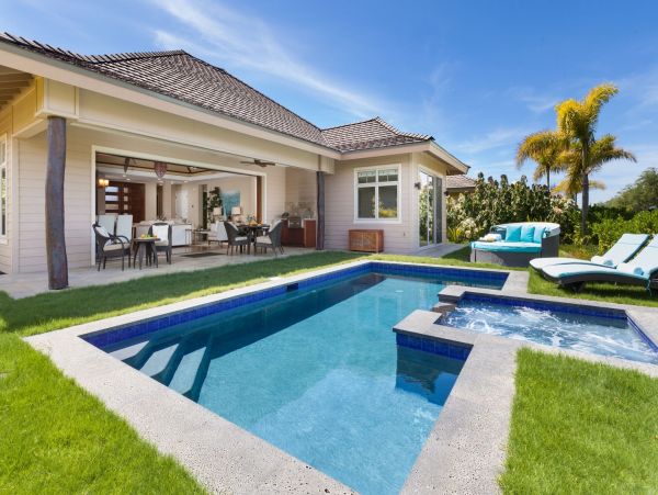 Big Island Main House Plus A Detached Guest Cottage